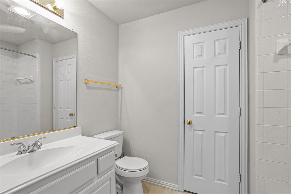 Estates At Wooded Cove Ph I - Residential