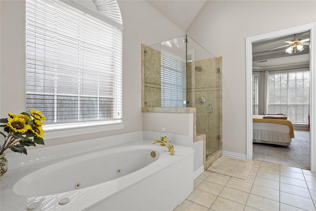 Estates At Wooded Cove Ph I - Residential