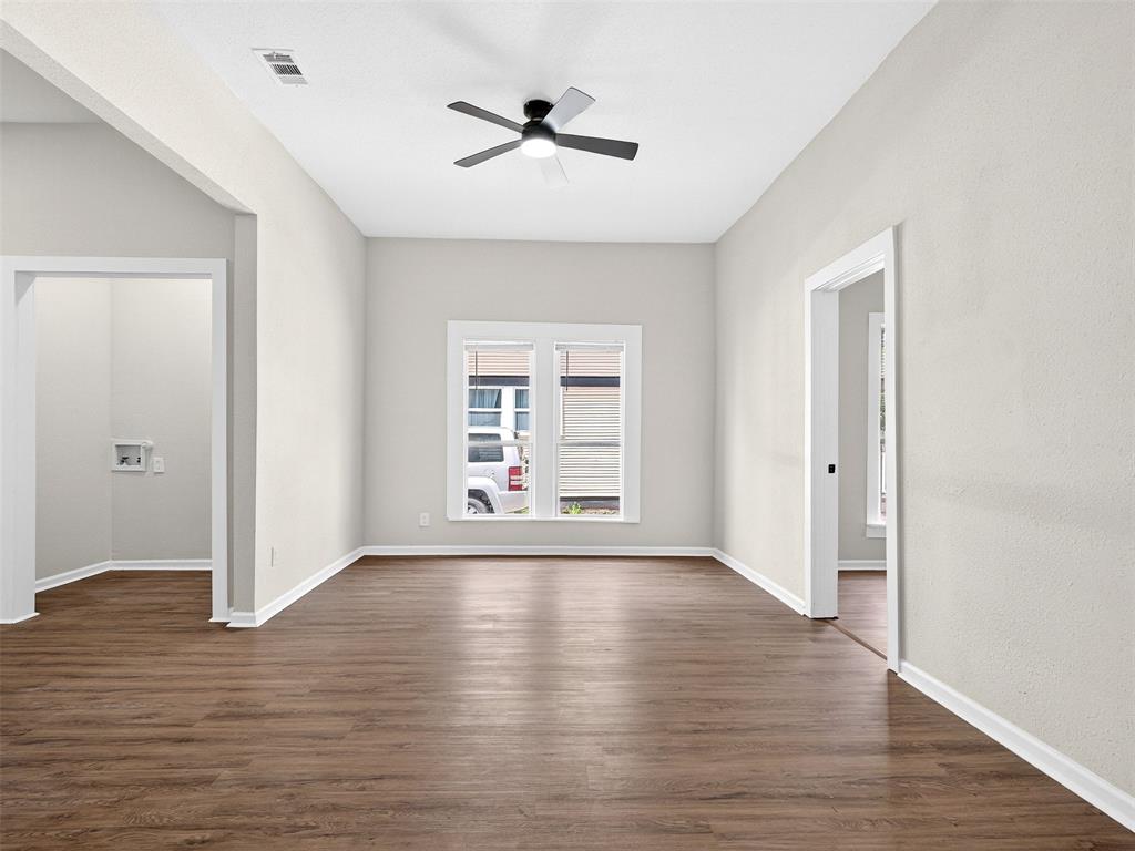 WINNETKA HEIGHTS - Residential