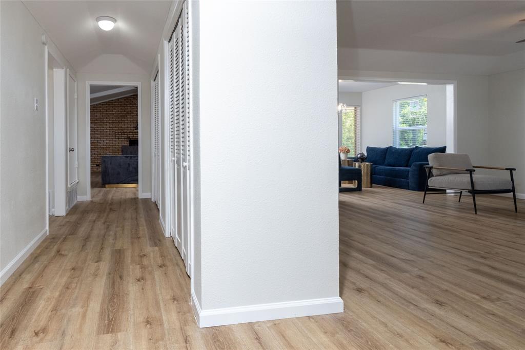 1217 Greenbriar Drive