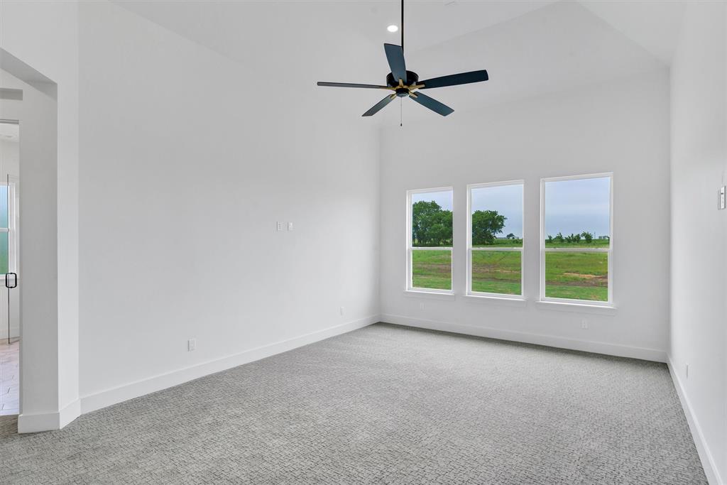 Justin, Texas 76247, United States, 5 Bedrooms Bedrooms, ,3 BathroomsBathrooms,Residential,Contingent,40853