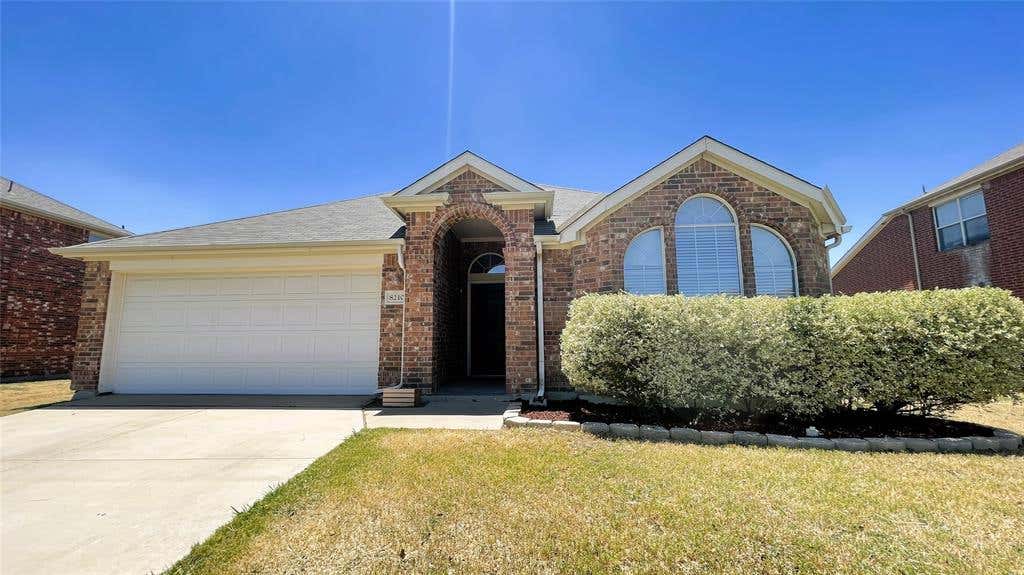 Photo of 8210 Mossberg Drive, Arlington, TX 76002 (MLS # 21320729)