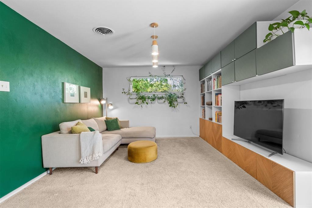 Claremont 01 Inst - Residential