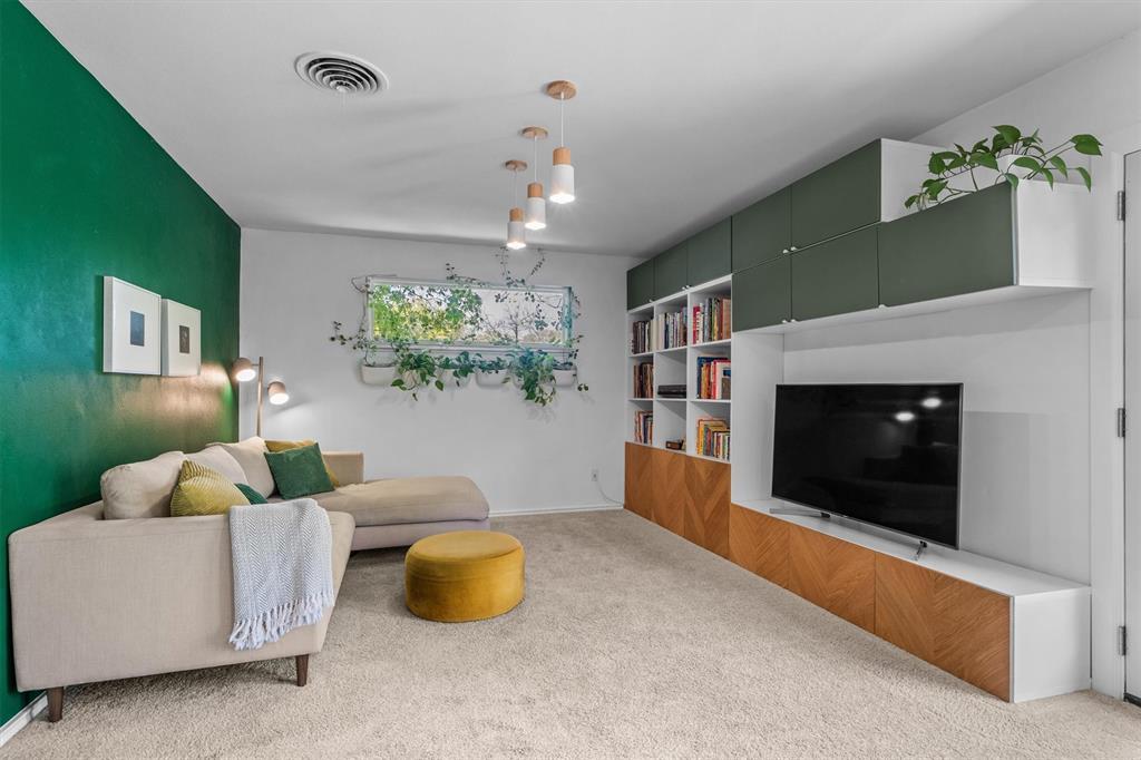 Claremont 01 Inst - Residential