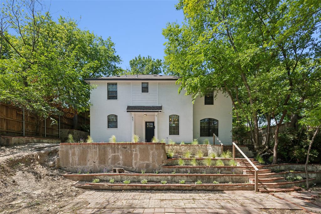 627 N Hampton Road