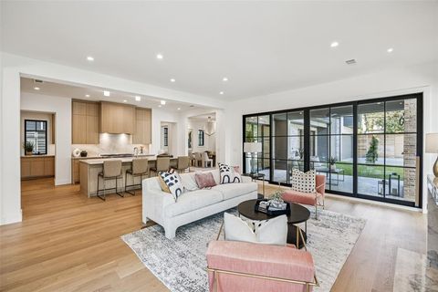 Tiny photo for 6833 Northridge Drive, Dallas, TX 75214 (MLS # 21197392)