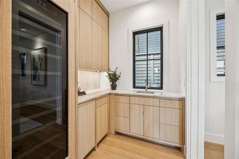 Tiny photo for 6833 Northridge Drive, Dallas, TX 75214 (MLS # 21197392)