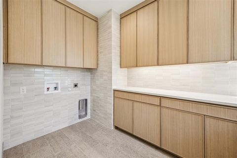 Tiny photo for 6833 Northridge Drive, Dallas, TX 75214 (MLS # 21197392)