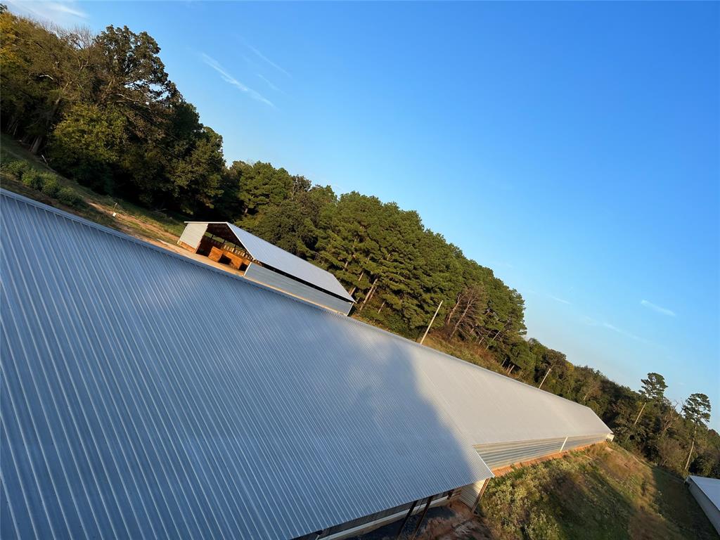 737 County Road 2855