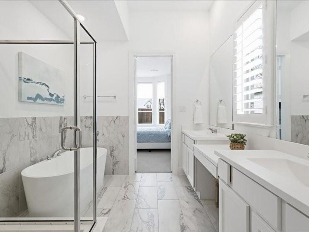 Photo of 4105 Crossroads Court, Oak Point, TX 75068 (MLS # 21206505)