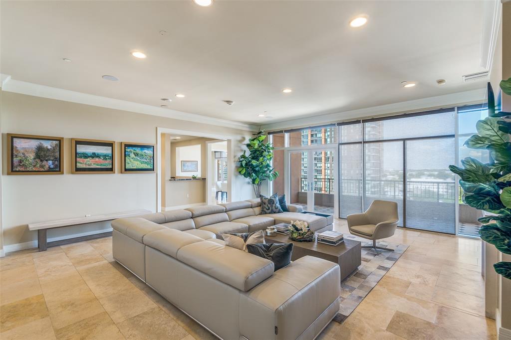 Plaza at Turtle Creek Residences Ph 2 - Residential