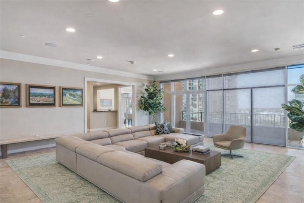 Plaza at Turtle Creek Residences Ph 2 - Residential