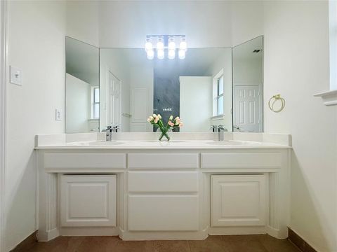 Tiny photo for 2201 Greendale Court, Bedford, TX 76022 (MLS # 21200535)