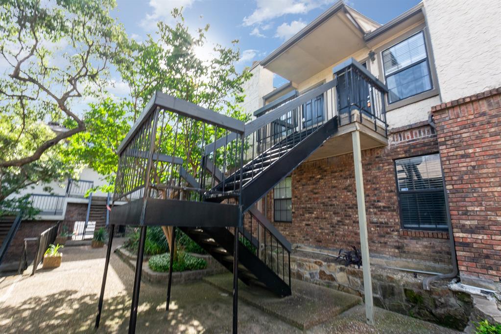 8750 Park Lane 151