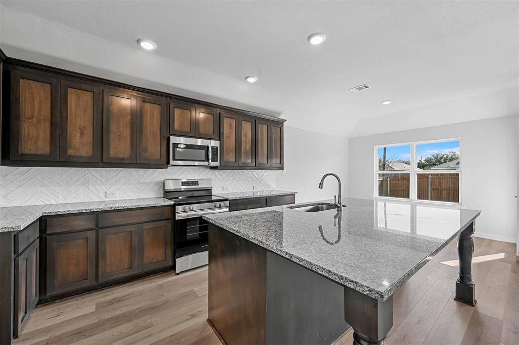 Craftsman's Corner - Residential Lease