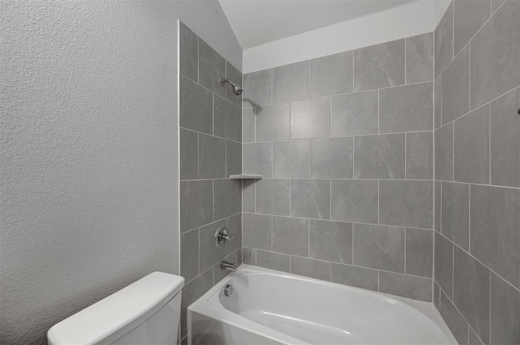 Craftsman's Corner - Residential Lease