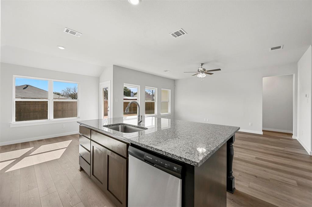 Craftsman's Corner - Residential Lease