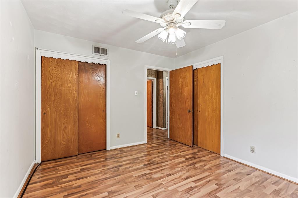 Dallas, Texas 75227, United States, 3 Bedrooms Bedrooms, ,3 BathroomsBathrooms,Residential,Active,40469