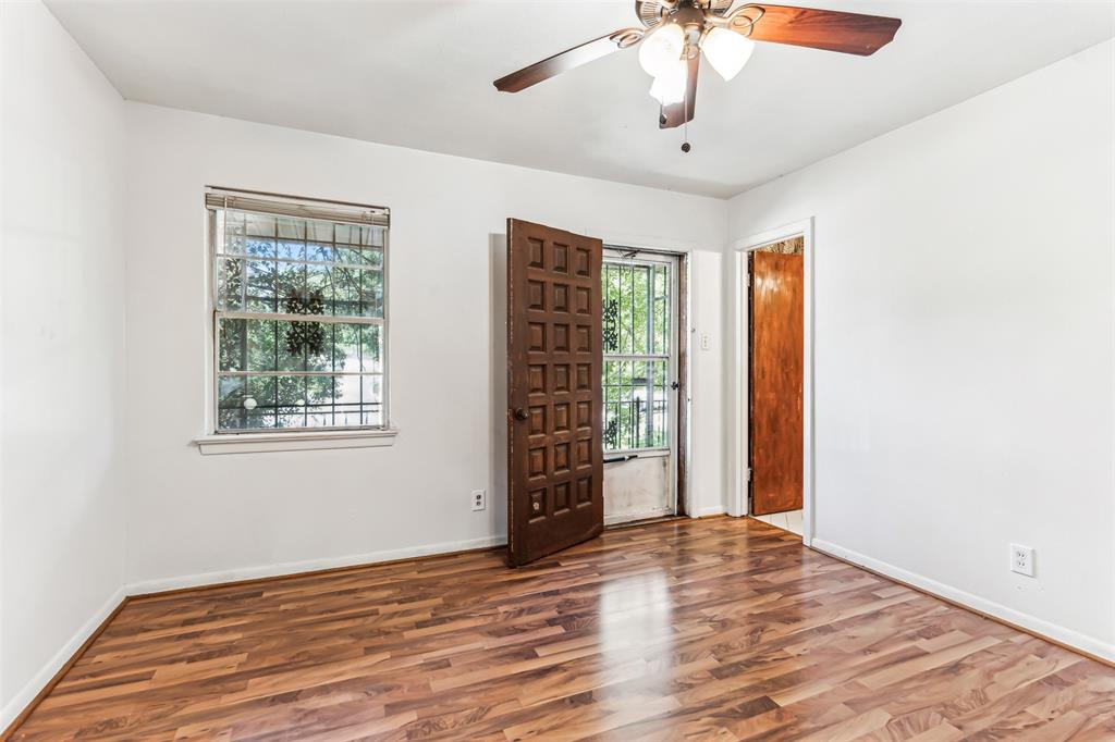 Dallas, Texas 75227, United States, 3 Bedrooms Bedrooms, ,3 BathroomsBathrooms,Residential,Active,40469