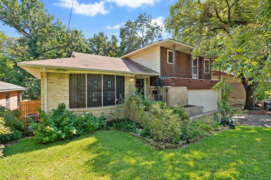 Dallas, Texas 75227, United States, 3 Bedrooms Bedrooms, ,3 BathroomsBathrooms,Residential,Active,40469