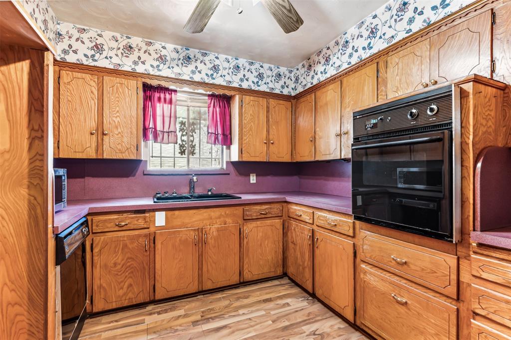 Dallas, Texas 75227, United States, 3 Bedrooms Bedrooms, ,3 BathroomsBathrooms,Residential,Active,40469