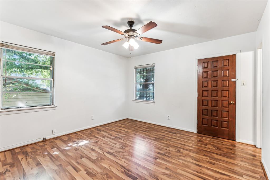 Dallas, Texas 75227, United States, 3 Bedrooms Bedrooms, ,3 BathroomsBathrooms,Residential,Active,40469