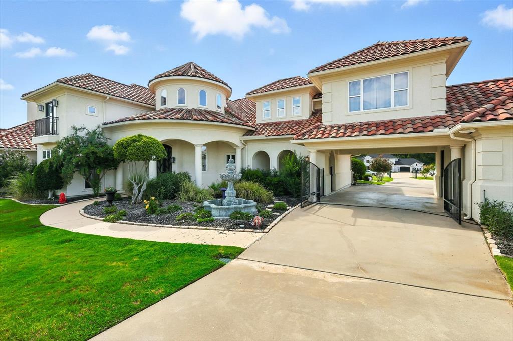 811 Noble Champions Way