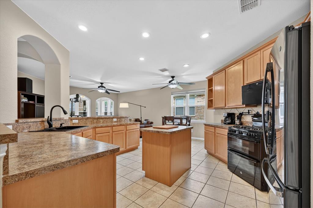 Oaks At North Lakeview Ph 1 - Residential