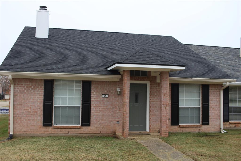 SOUTHGATE - Residential Lease