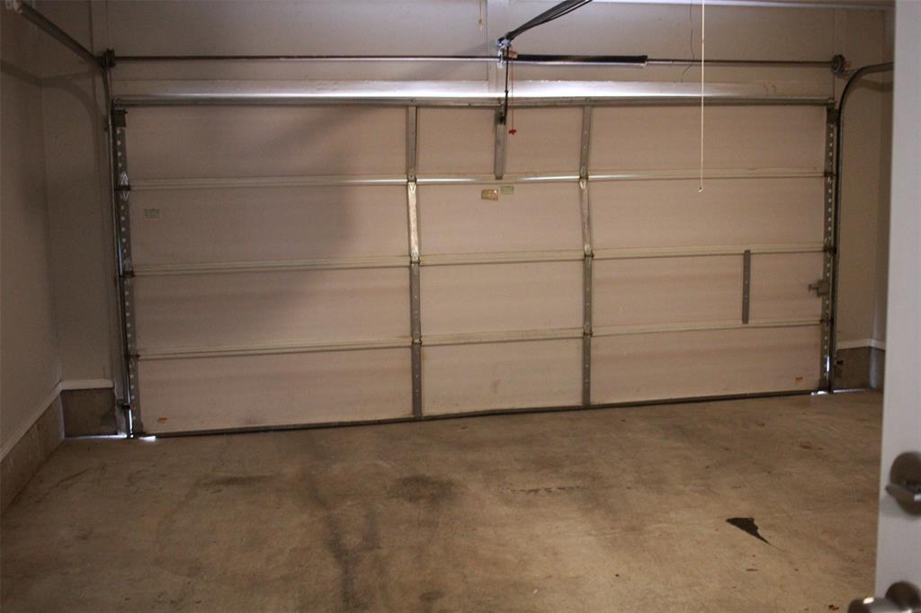 SOUTHGATE - Residential Lease