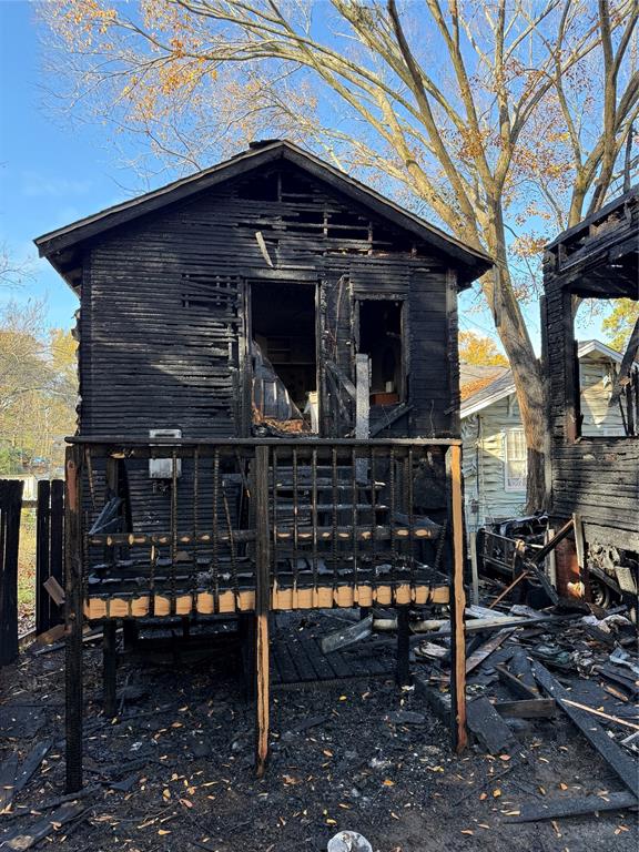 2304 Highland Avenue