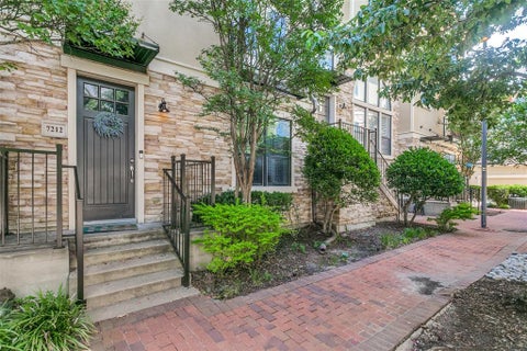 Photo of 7212 Scotland Court, Plano, TX 75024 (MLS # 21311505)