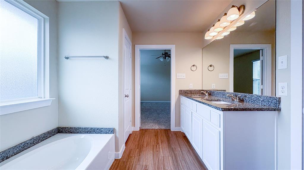 Parkway Village 02 - Residential