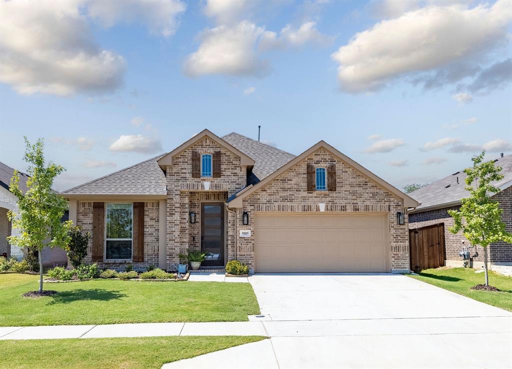 9105 Desert Flora Drive