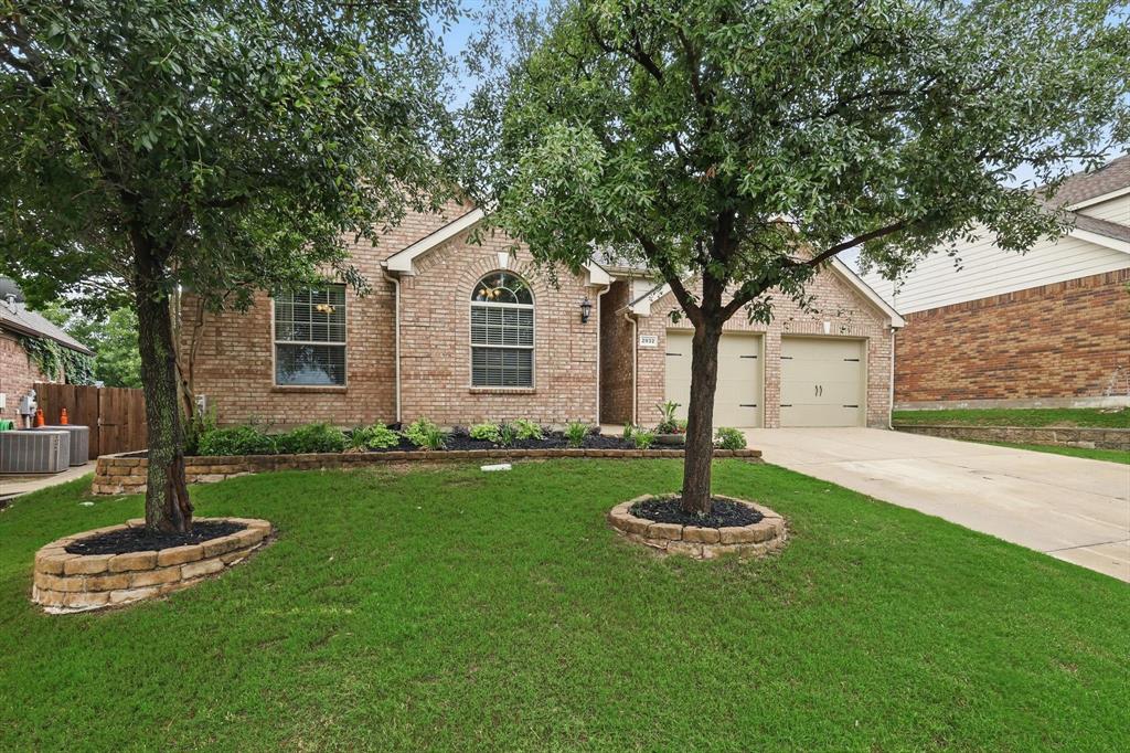 2932 Softwood Circle