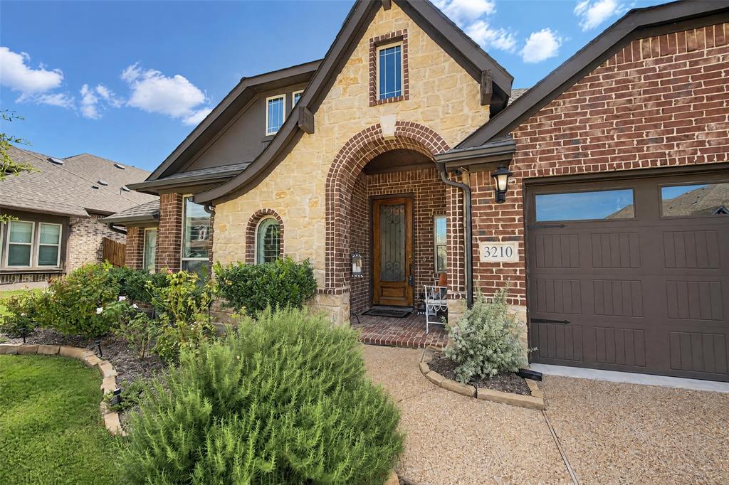 3210 Creekhaven Drive