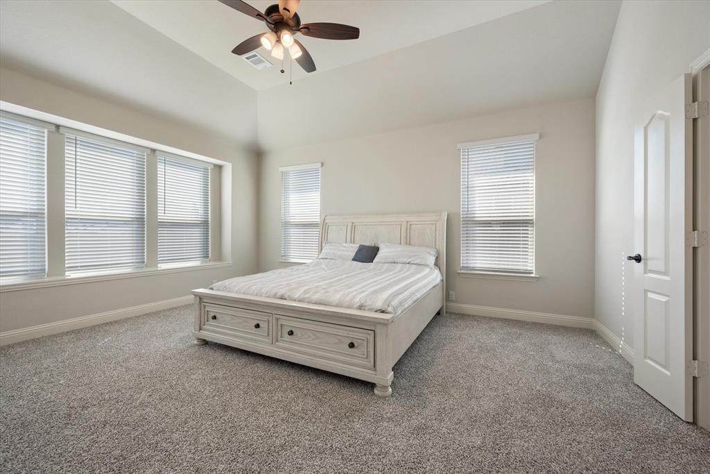 Midlothian, Texas 76065, United States, 4 Bedrooms Bedrooms, ,4 BathroomsBathrooms,Residential,Pending,39871