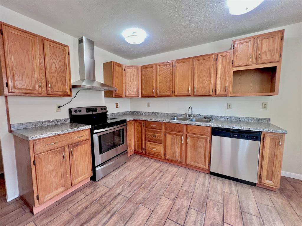 Woods Rev - Residential