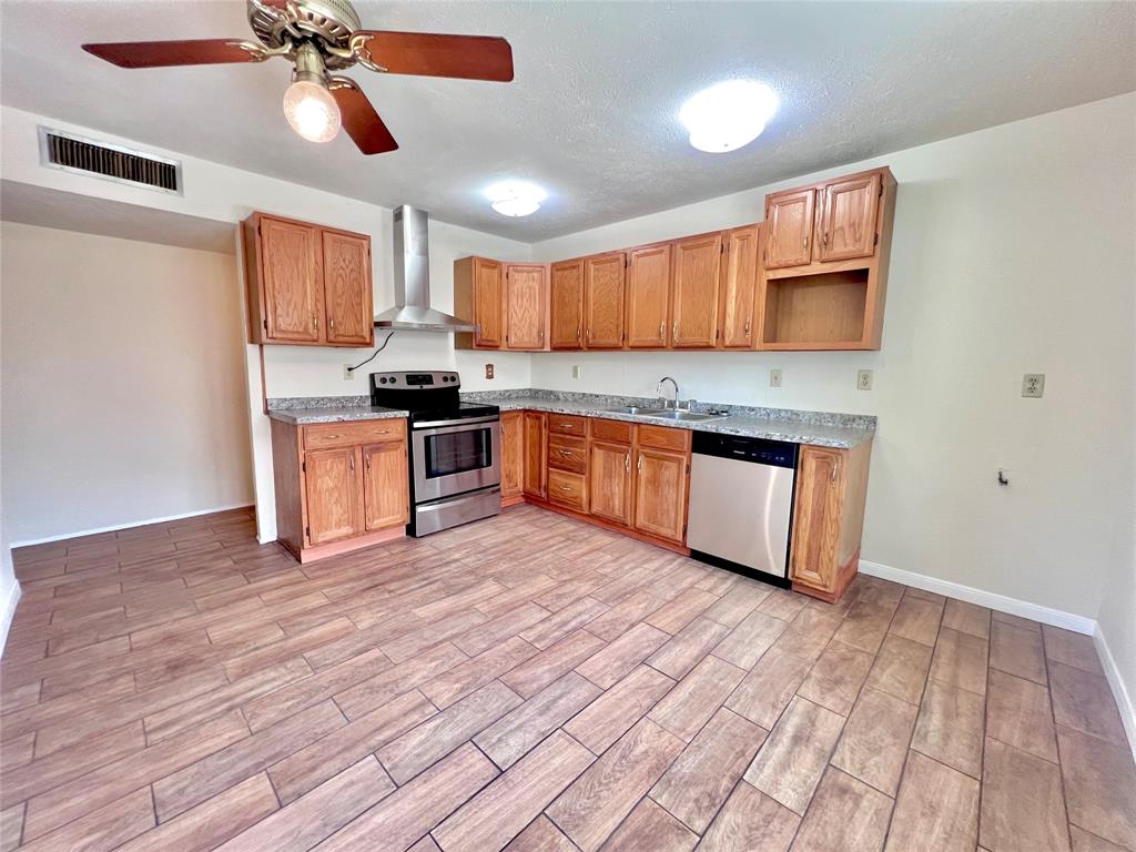 Woods Rev - Residential