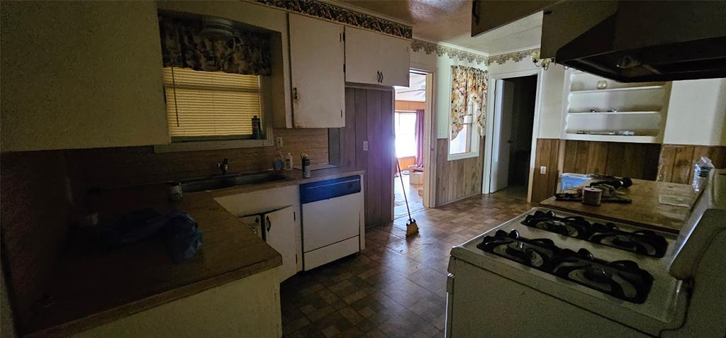 Springhill, Louisiana 71075, United States, 4 Bedrooms Bedrooms, ,2 BathroomsBathrooms,Residential,Pending,69983