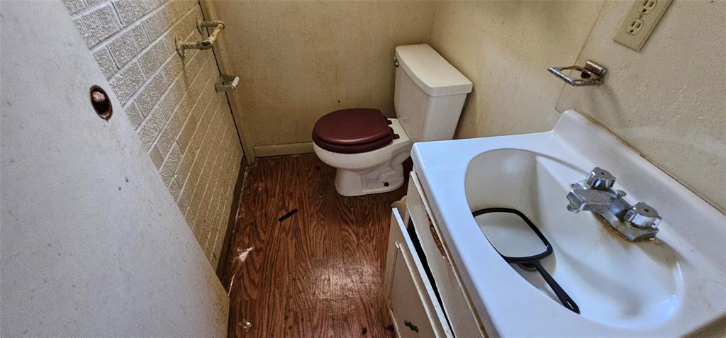 Springhill, Louisiana 71075, United States, 4 Bedrooms Bedrooms, ,2 BathroomsBathrooms,Residential,Pending,69983