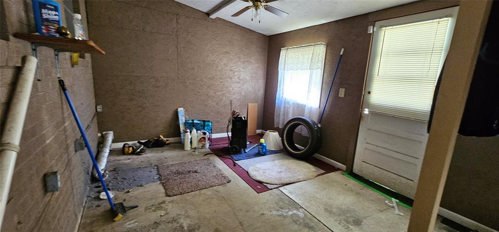 Springhill, Louisiana 71075, United States, 4 Bedrooms Bedrooms, ,2 BathroomsBathrooms,Residential,Pending,69983