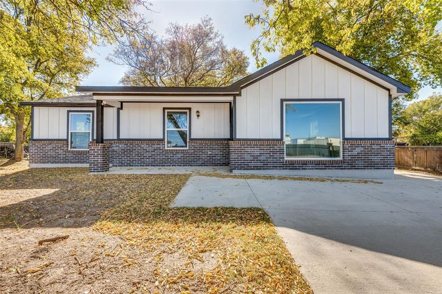 Come and check out this beautifully updated 4 bedroom, 2 full bathroom home! Recent upgrades include new paint, flooring, windows, quartz countertops, updated roof, and new cabinets in both the kitchen and bathrooms. The kitchen features a new range, microwave, dishwasher, and refrigerator, along with kitchen island that opens to the living room, creating an open concept layout perfect for entertaining.
The gated property offers plenty of parking space in both the front and side of the home. Enjoy the spacious front and backyard areas, ideal for pets, children, or outdoor gatherings. The backyard also includes a nice small covered porch for relaxing evenings.
This home is waiting for the right family to make it their own. The seller is motivated to sell don’t miss out on this great opportunity!
Please see private remarks.