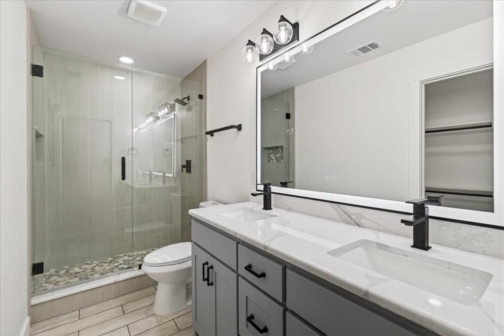 Harbor Point #1 - Residential