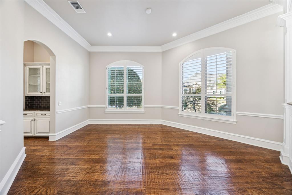 1779 Torrey Pines Lane