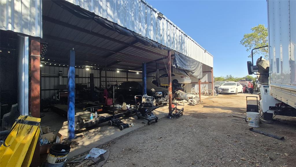 Block 8777 - Union Ctrl Life Ins - Commercial Sale