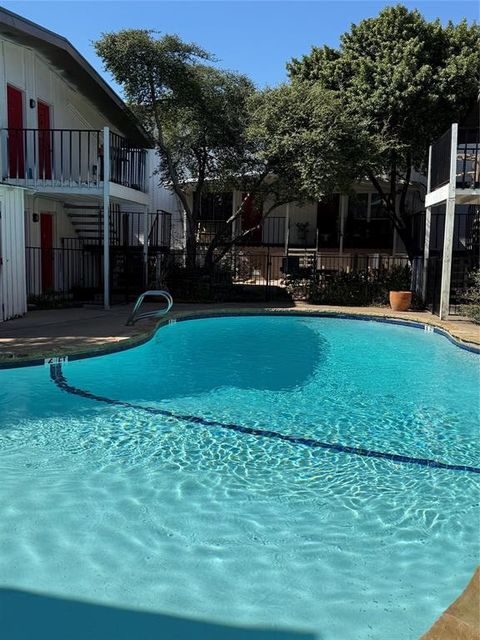 2627 Douglas Avenue 211 Dallas TX 75219