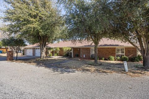 623 S Harbor Court Granbury TX 76048