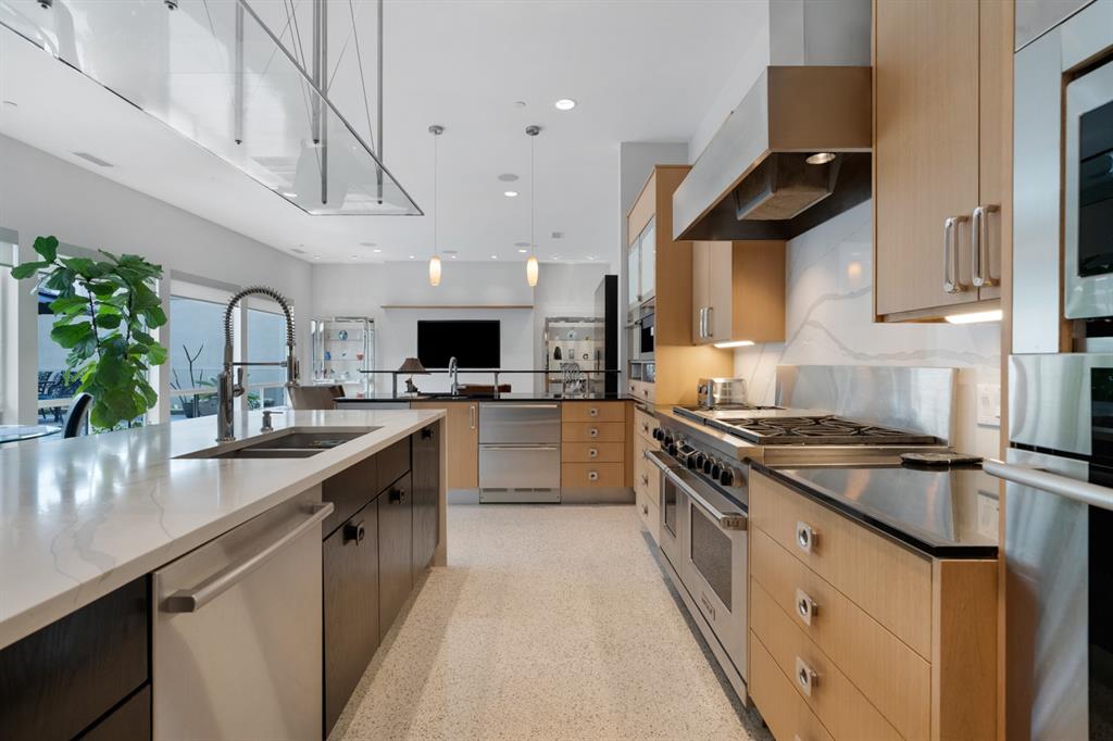 Forest Place Rev - Residential