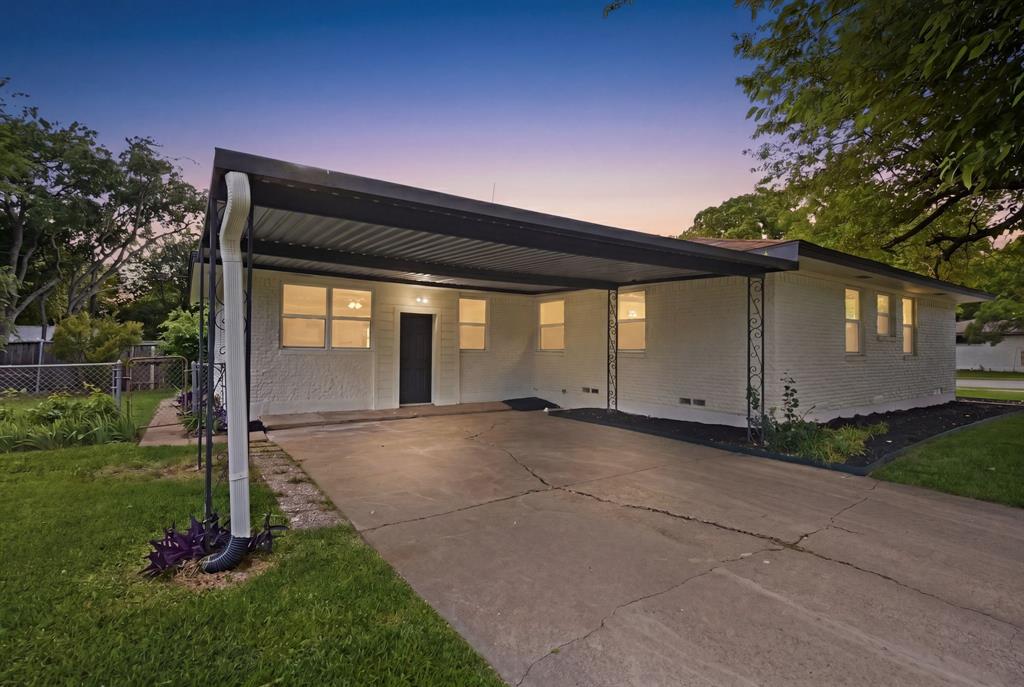 1333 Northlake Drive